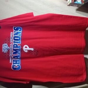 Phillies tee shirt